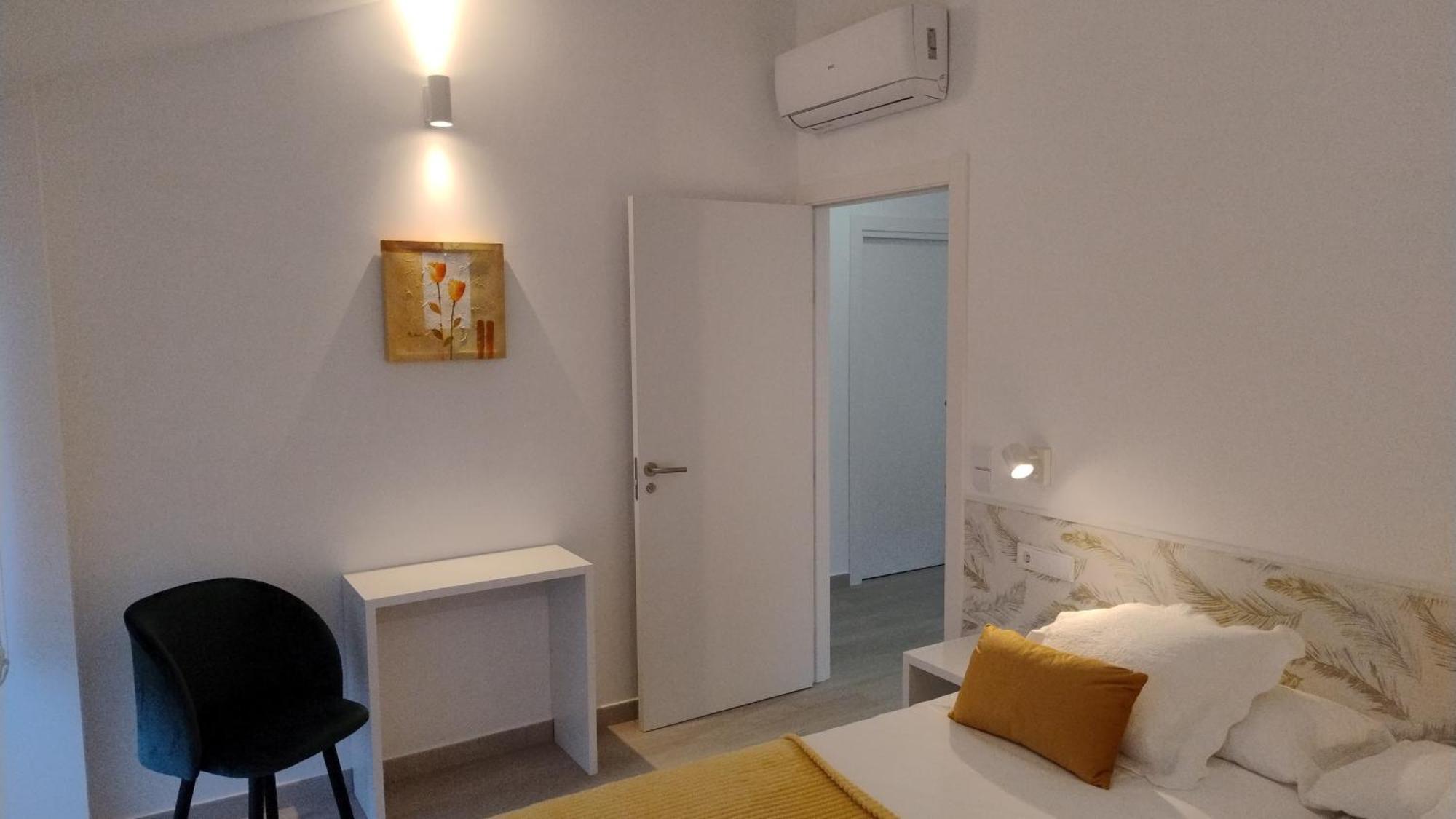 Casas Turisticas Lar Jardin - Parking Privado Σαντιάγο ντε Κομποστέλα Εξωτερικό φωτογραφία