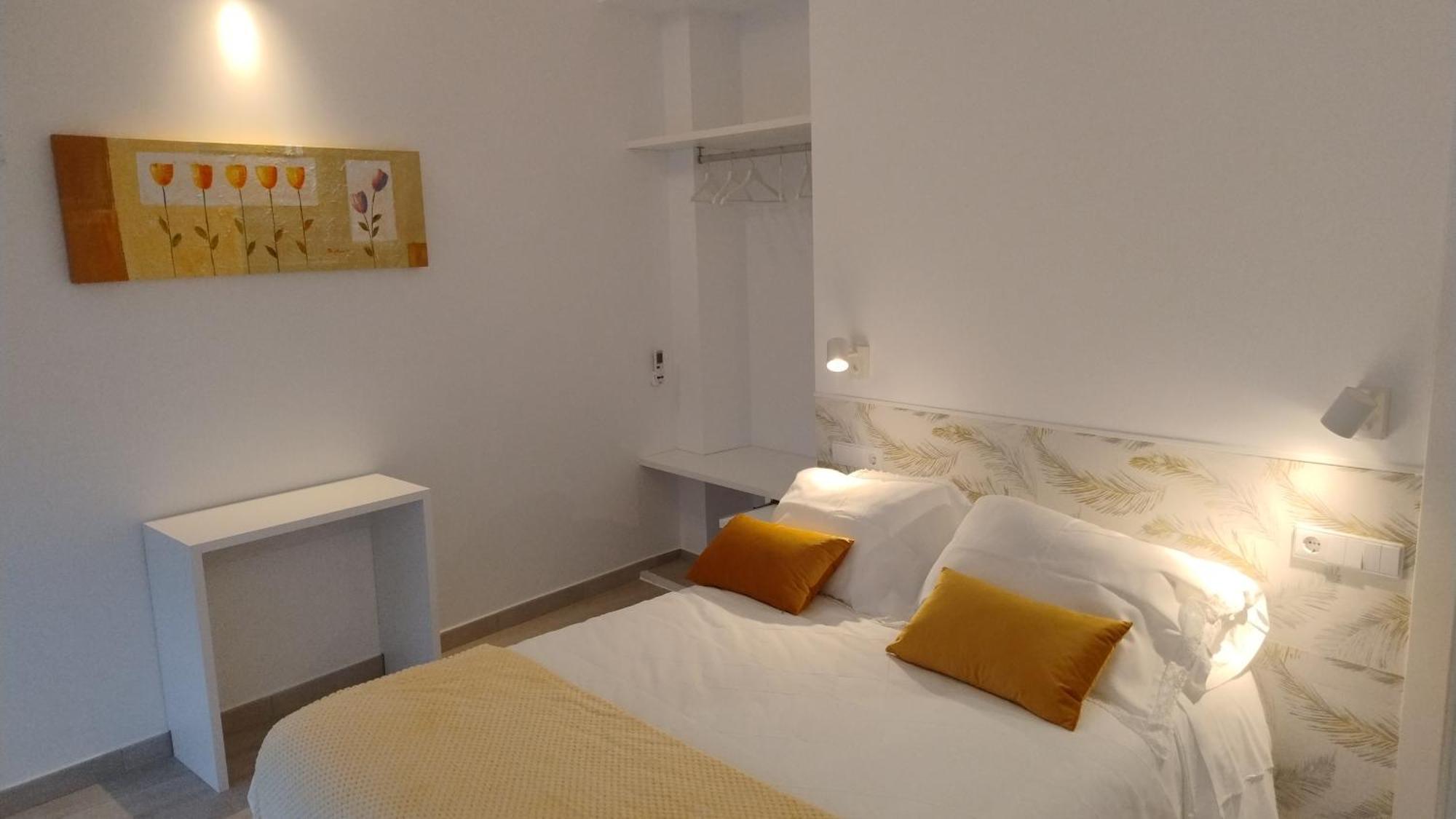 Casas Turisticas Lar Jardin - Parking Privado Σαντιάγο ντε Κομποστέλα Εξωτερικό φωτογραφία