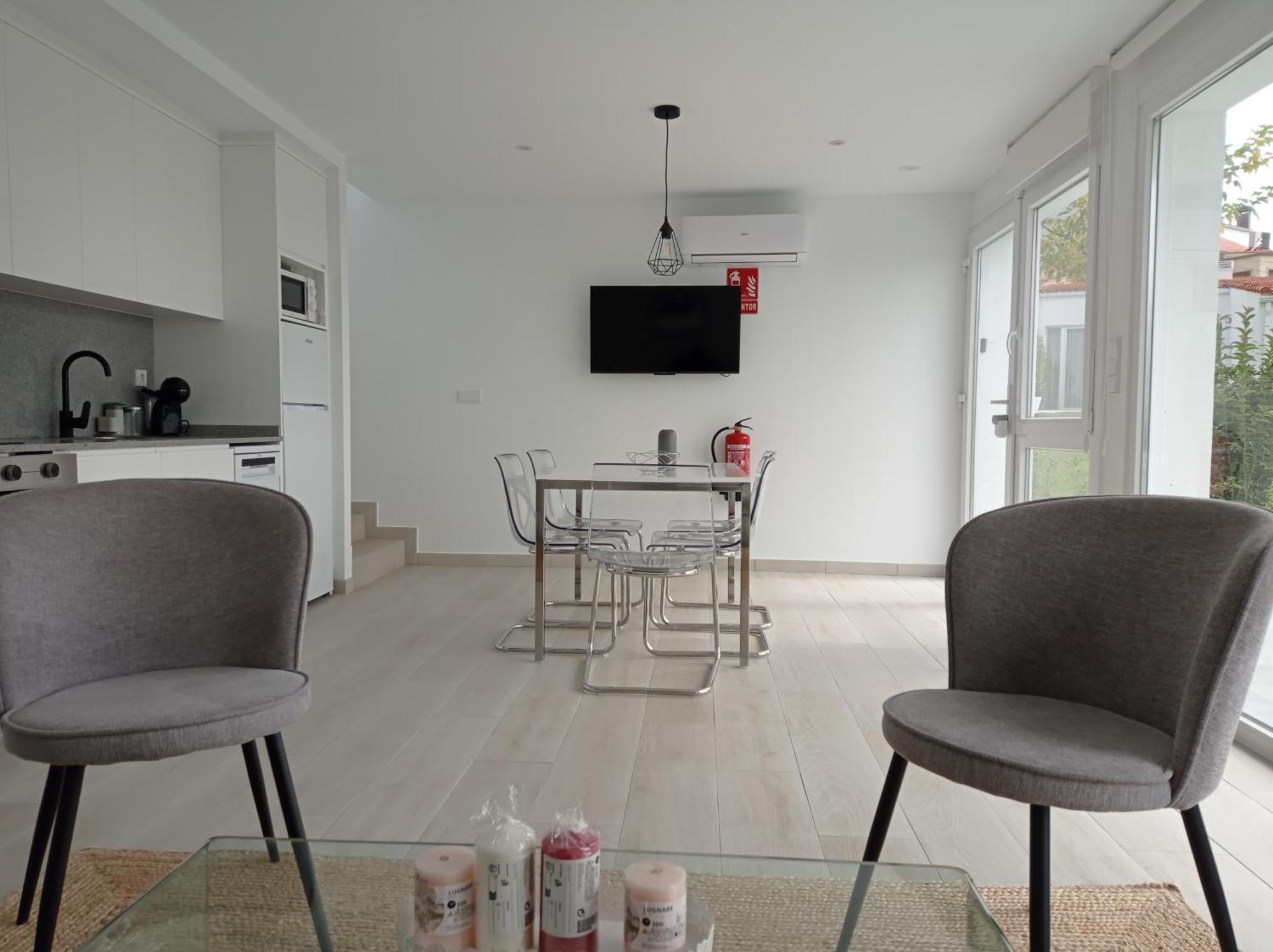Casas Turisticas Lar Jardin - Parking Privado Σαντιάγο ντε Κομποστέλα Εξωτερικό φωτογραφία
