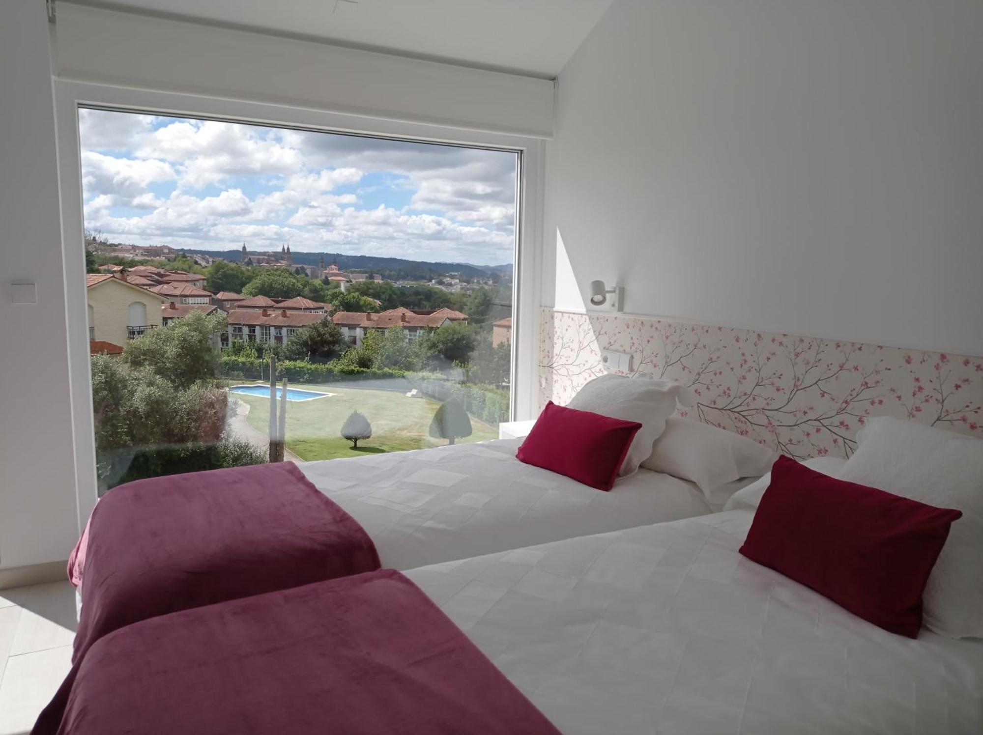 Casas Turisticas Lar Jardin - Parking Privado Σαντιάγο ντε Κομποστέλα Εξωτερικό φωτογραφία