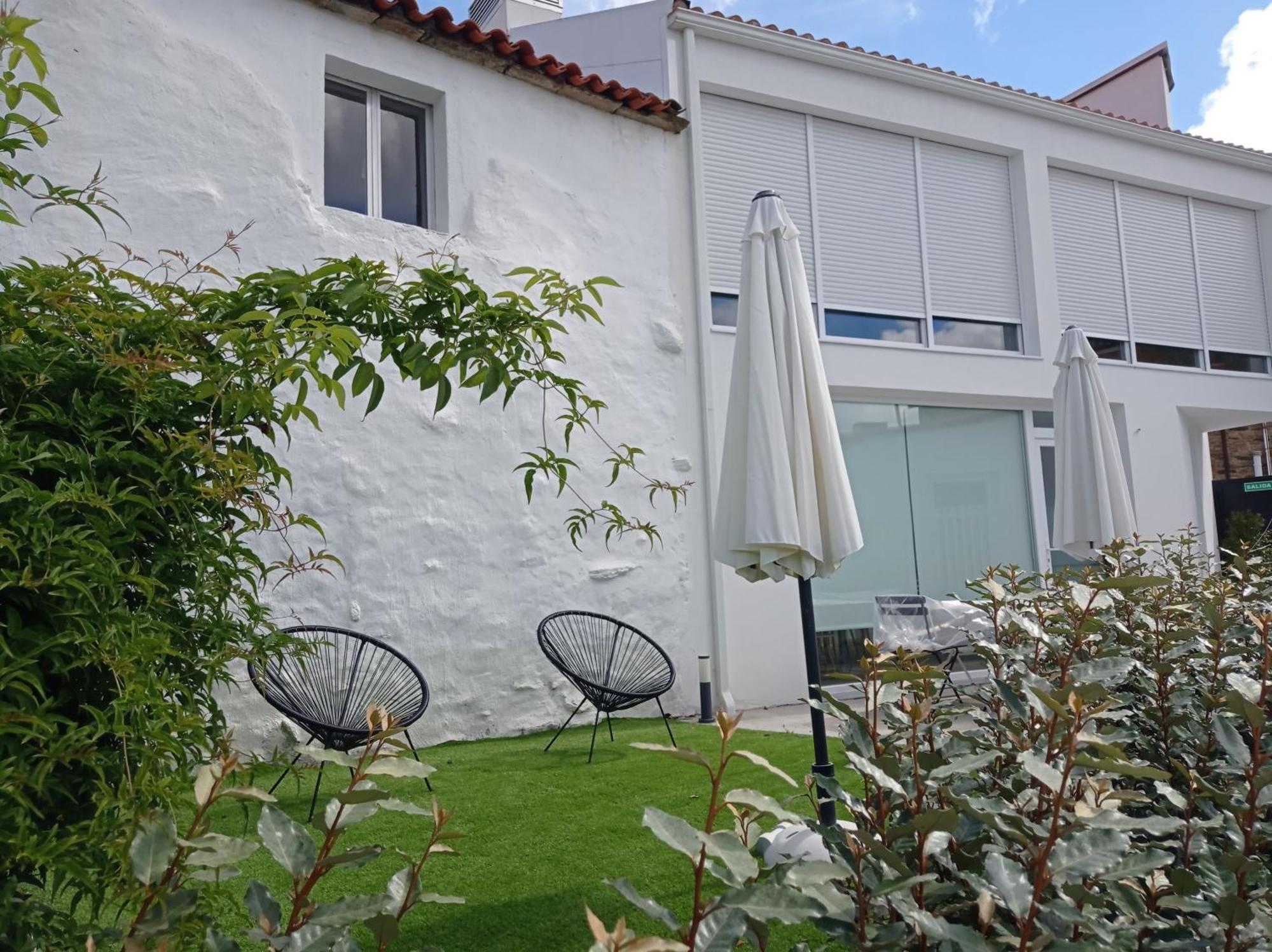 Casas Turisticas Lar Jardin - Parking Privado Σαντιάγο ντε Κομποστέλα Εξωτερικό φωτογραφία