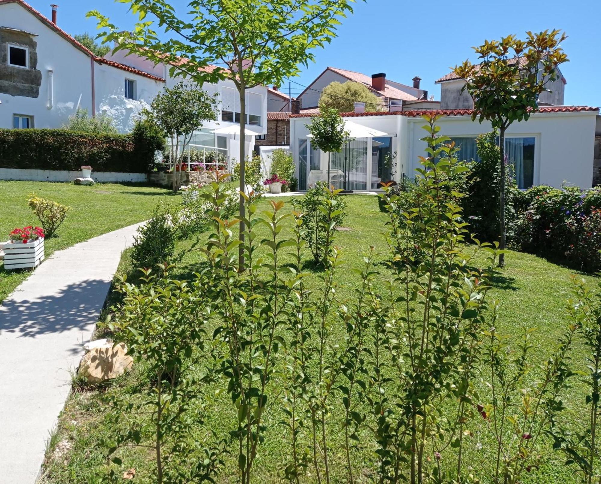 Casas Turisticas Lar Jardin - Parking Privado Σαντιάγο ντε Κομποστέλα Εξωτερικό φωτογραφία