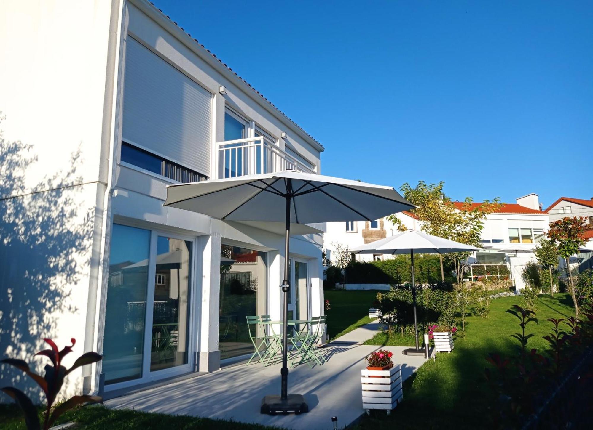 Casas Turisticas Lar Jardin - Parking Privado Σαντιάγο ντε Κομποστέλα Εξωτερικό φωτογραφία