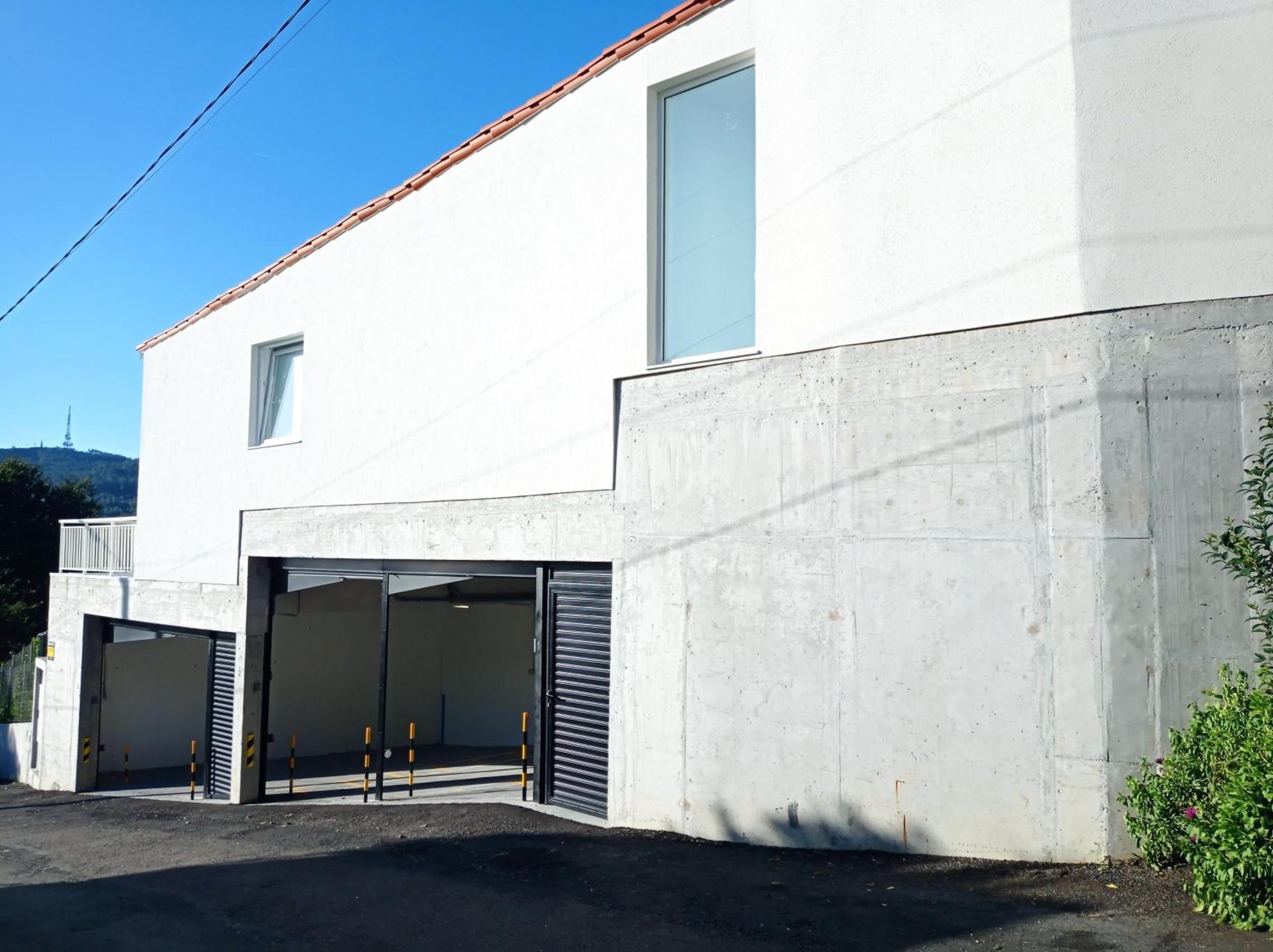 Casas Turisticas Lar Jardin - Parking Privado Σαντιάγο ντε Κομποστέλα Εξωτερικό φωτογραφία