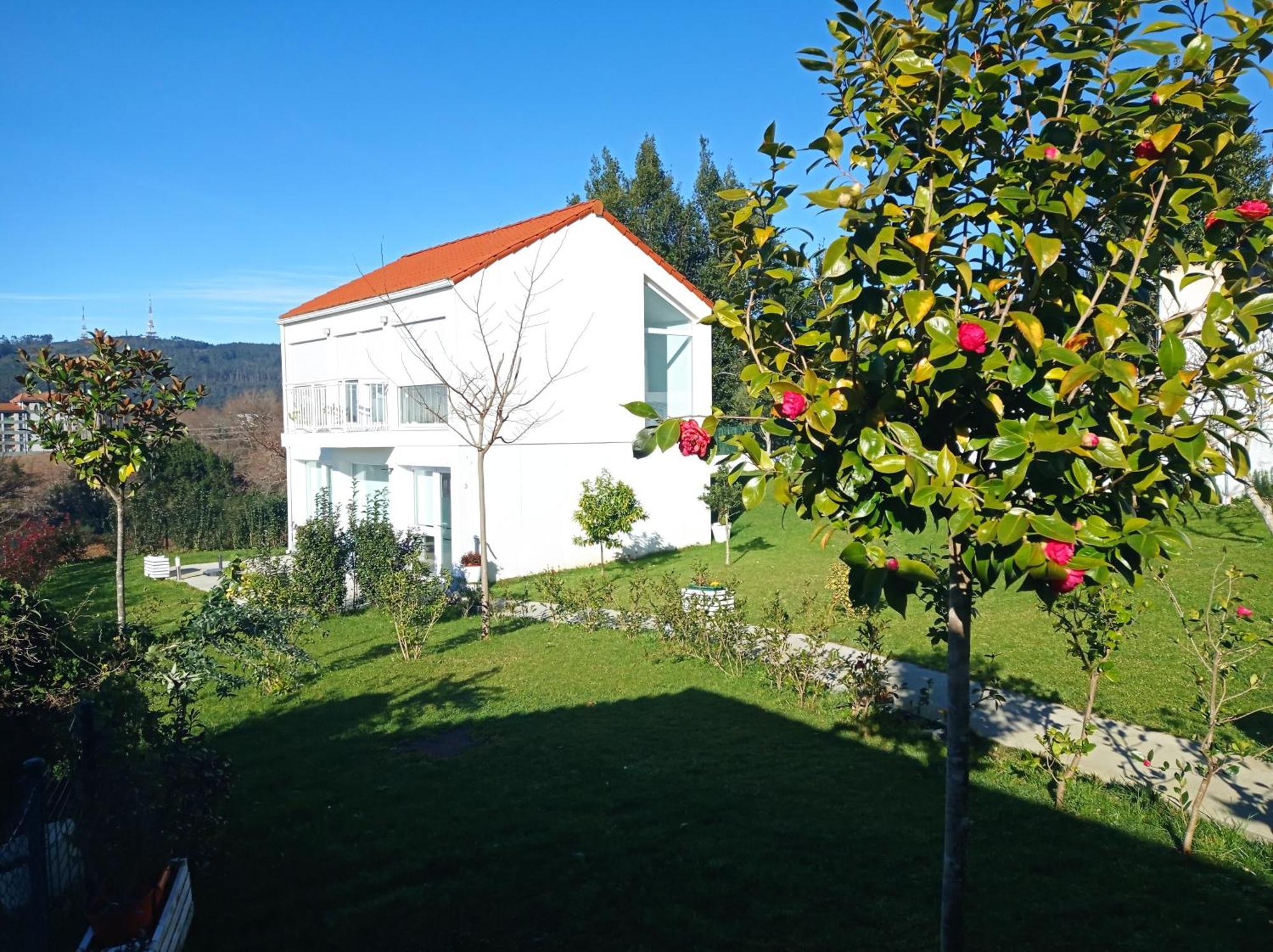 Casas Turisticas Lar Jardin - Parking Privado Σαντιάγο ντε Κομποστέλα Εξωτερικό φωτογραφία