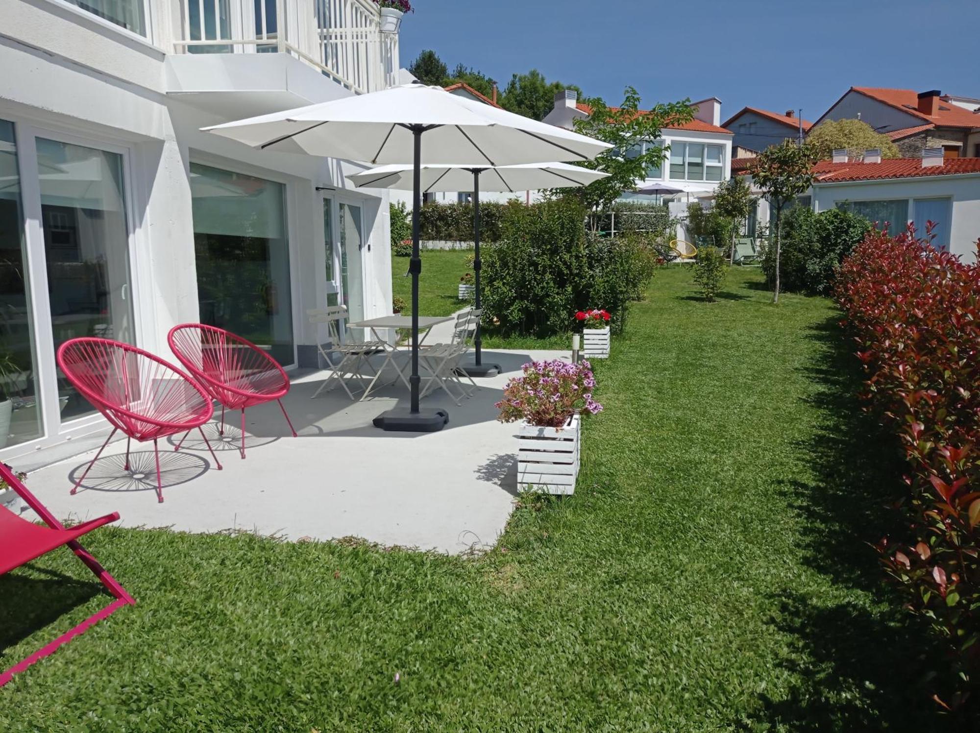 Casas Turisticas Lar Jardin - Parking Privado Σαντιάγο ντε Κομποστέλα Εξωτερικό φωτογραφία