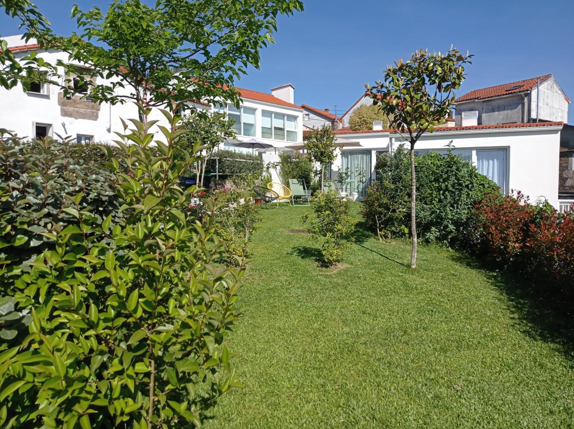 Casas Turisticas Lar Jardin - Parking Privado Σαντιάγο ντε Κομποστέλα Εξωτερικό φωτογραφία
